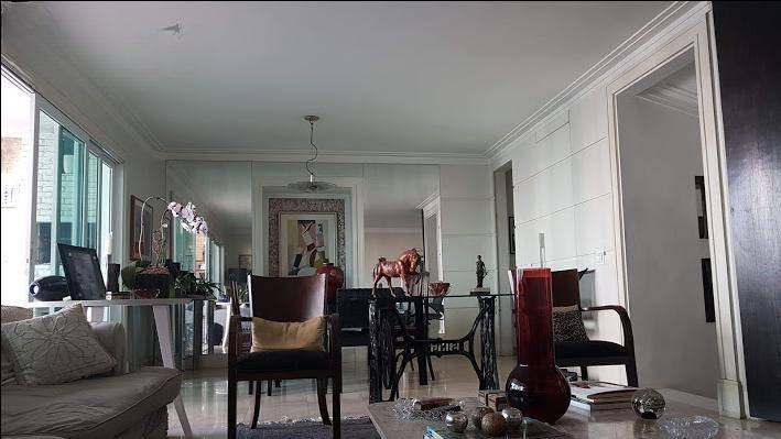Casa à venda com 3 quartos, 3 suítes, 3 vagas e 367m² no Vila Morumbi, São Paulo (SP) — foto 8 de 24