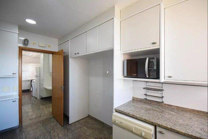 Apartamento para alugar com 4 quartos, 4 suítes, 6 vagas e 385m² no Panamby, São Paulo (SP) — foto 22 de 30