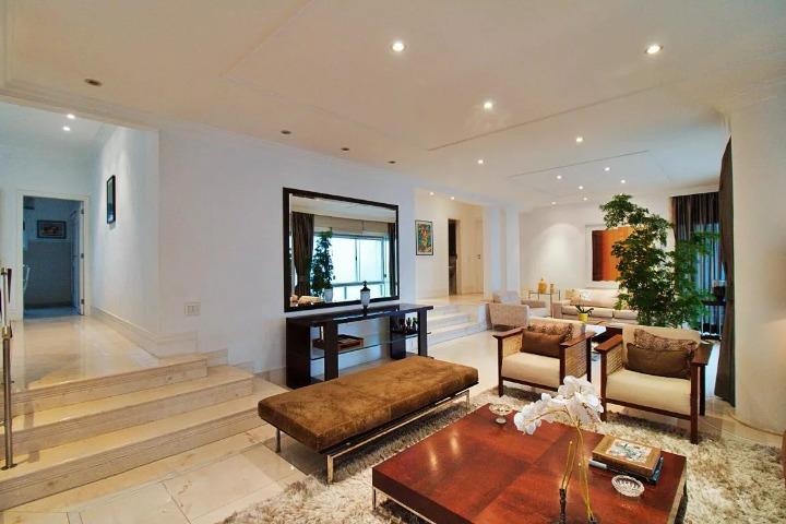 Apartamento à venda com 4 quartos, 3 suítes, 5 vagas e 289m² no Jardim Fonte do Morumbi, São Paulo (SP) — foto 2 de 25