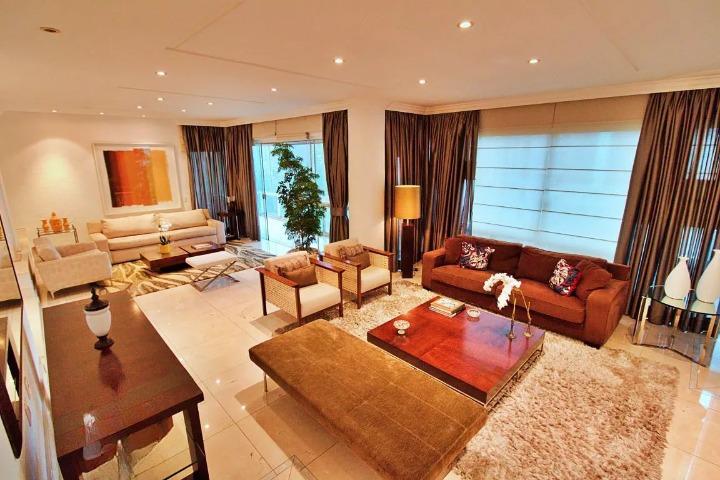 Apartamento à venda com 4 quartos, 3 suítes, 5 vagas e 289m² no Jardim Fonte do Morumbi, São Paulo (SP) — foto 5 de 25