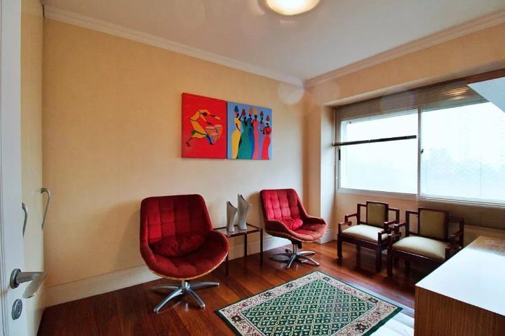 Apartamento à venda com 4 quartos, 3 suítes, 5 vagas e 289m² no Jardim Fonte do Morumbi, São Paulo (SP) — foto 21 de 25