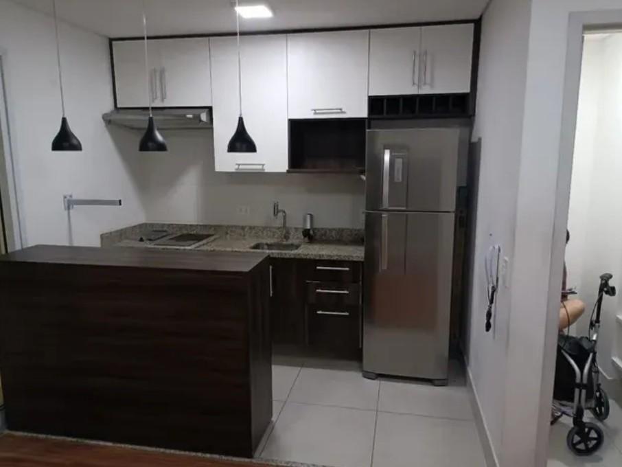 Apartamento para alugar com 1 quarto, 2 banheiros, 1 vaga e 43m² no Jardim Aeroporto, São Paulo — foto principal