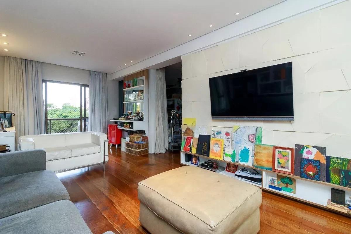 Apartamento à venda com 3 quartos, 1 suíte, 3 vagas e 187m² no Campo Belo, São Paulo (SP) — foto 3 de 20