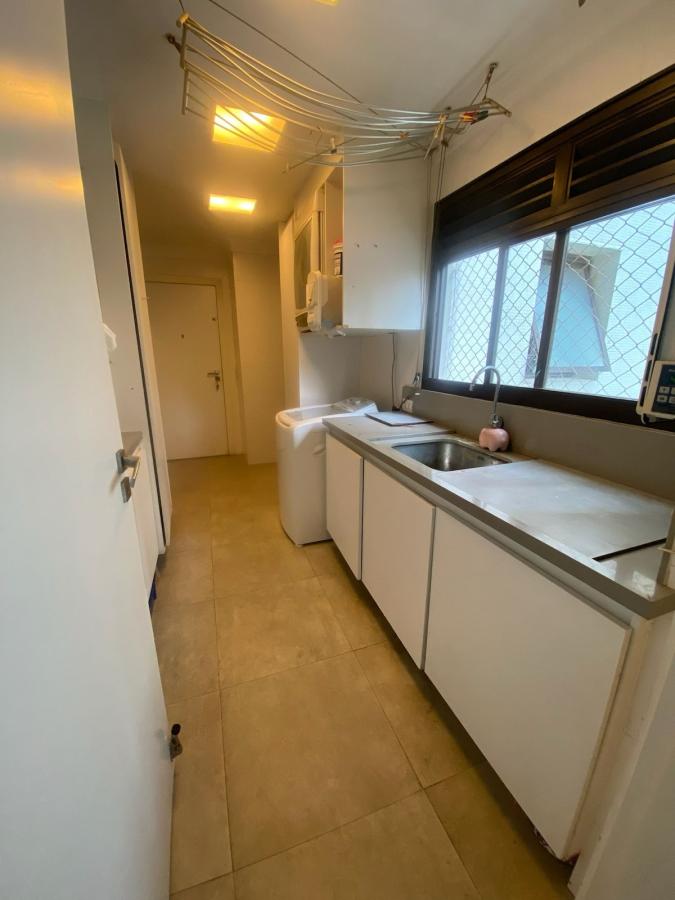 Apartamento à venda com 3 quartos, 1 suíte, 3 vagas e 187m² no Campo Belo, São Paulo (SP) — foto 10 de 20