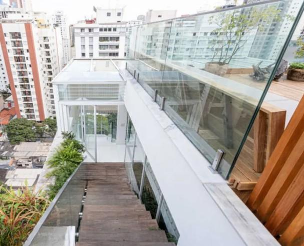 Cobertura à venda com 4 quartos, 4 suítes, 4 vagas e 400m² no Vila Nova Conceição, São Paulo (SP) — foto 18 de 30