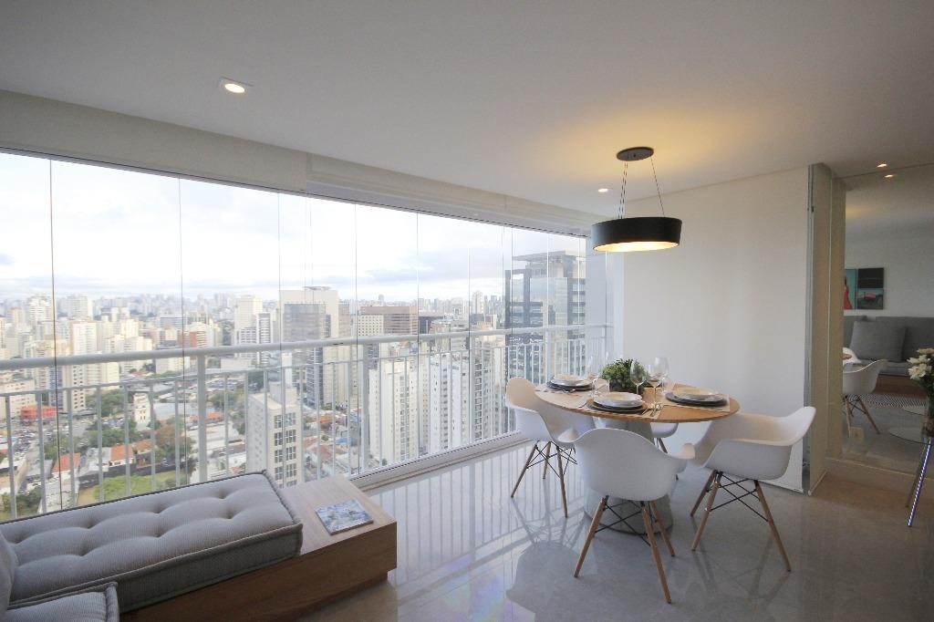 Apartamento para alugar com 1 quarto, 2 banheiros, 1 vaga e 56m² no Vila Nova Conceição, São Paulo — foto principal