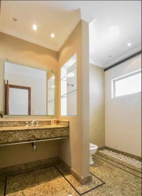 Casa para alugar com 4 quartos, 4 suítes, 10 vagas e 635m² no Jardim Marajoara, São Paulo (SP) — foto 22 de 29