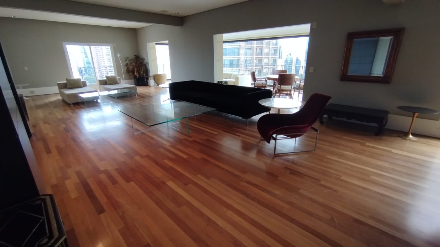 Apartamento para alugar com 5 quartos, 5 banheiros, 8 vagas e 552m² no Vila Nova Conceição, São Paulo — foto principal