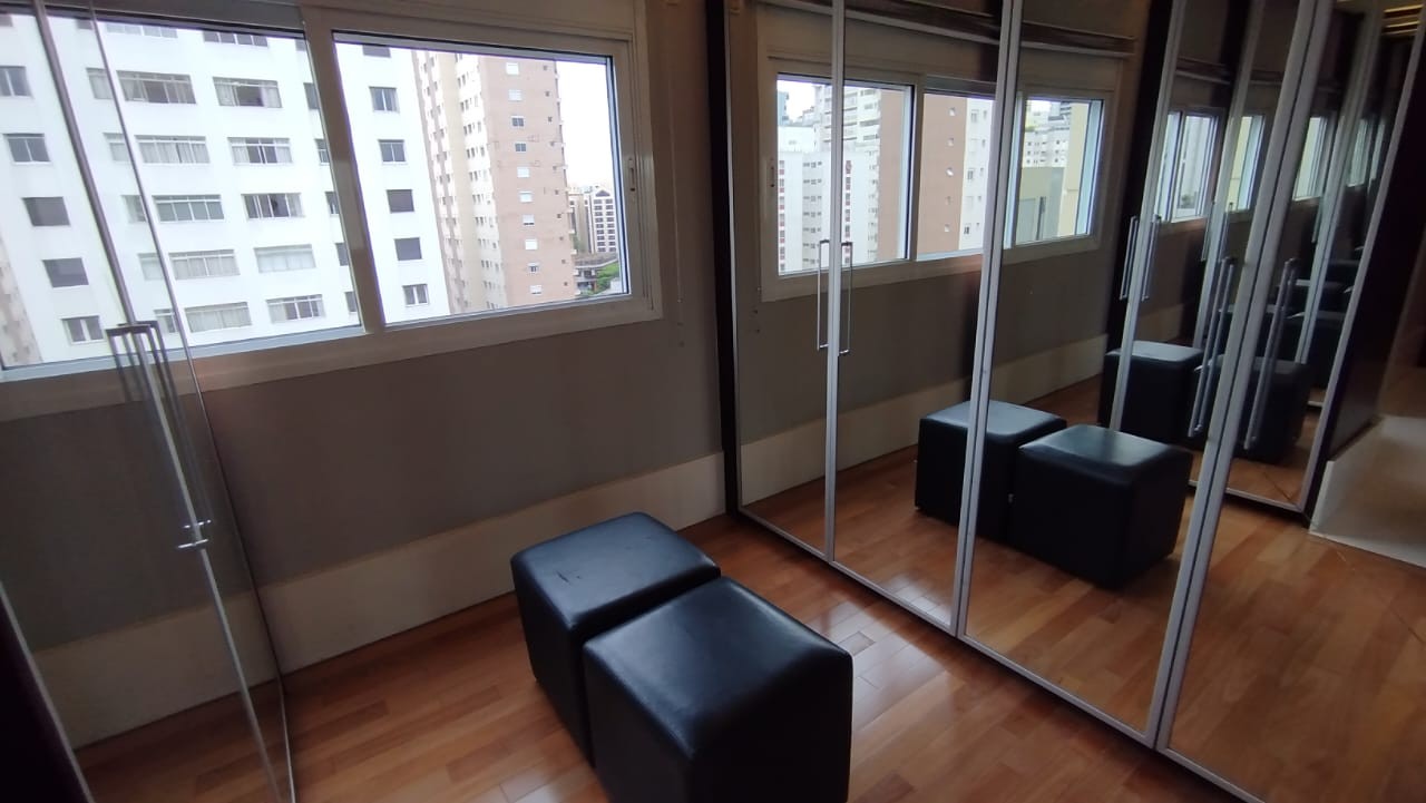 Apartamento para alugar com 5 quartos, 5 suítes, 8 vagas e 552m² no Vila Nova Conceição, São Paulo (SP) — foto 25 de 30