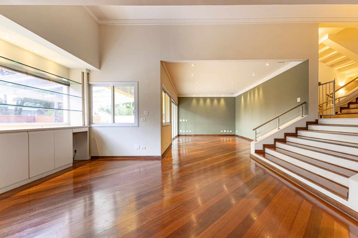 Casa à venda com 4 quartos, 4 suítes, 4 vagas e 754m² no Jardim Leonor, São Paulo (SP) — foto 6 de 30