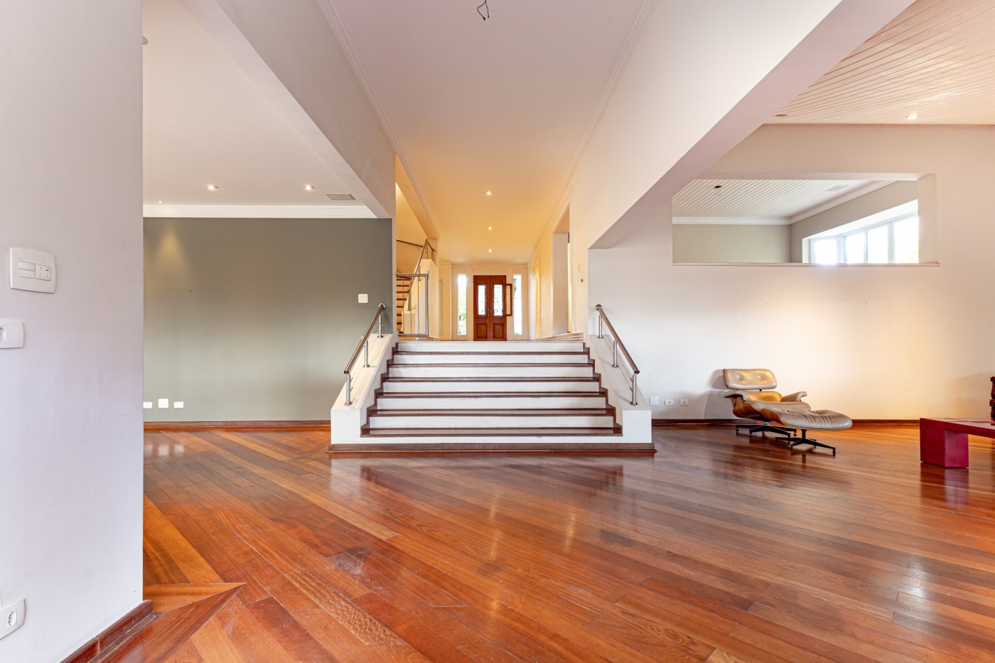 Casa à venda com 4 quartos, 4 suítes, 4 vagas e 754m² no Jardim Leonor, São Paulo (SP) — foto 10 de 30