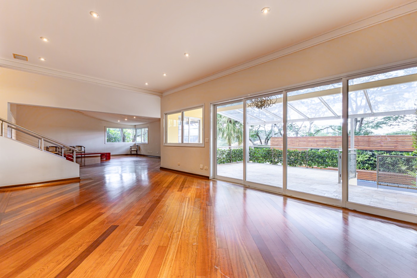 Casa à venda com 4 quartos, 4 suítes, 4 vagas e 754m² no Jardim Leonor, São Paulo (SP) — foto 12 de 30