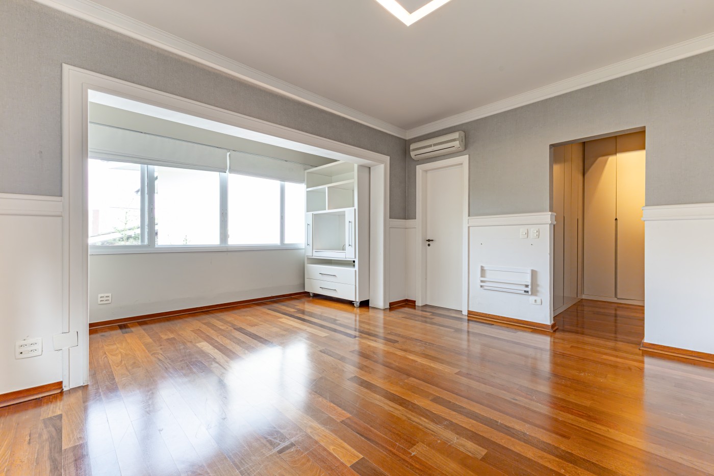 Casa à venda com 4 quartos, 4 suítes, 4 vagas e 754m² no Jardim Leonor, São Paulo (SP) — foto 20 de 30