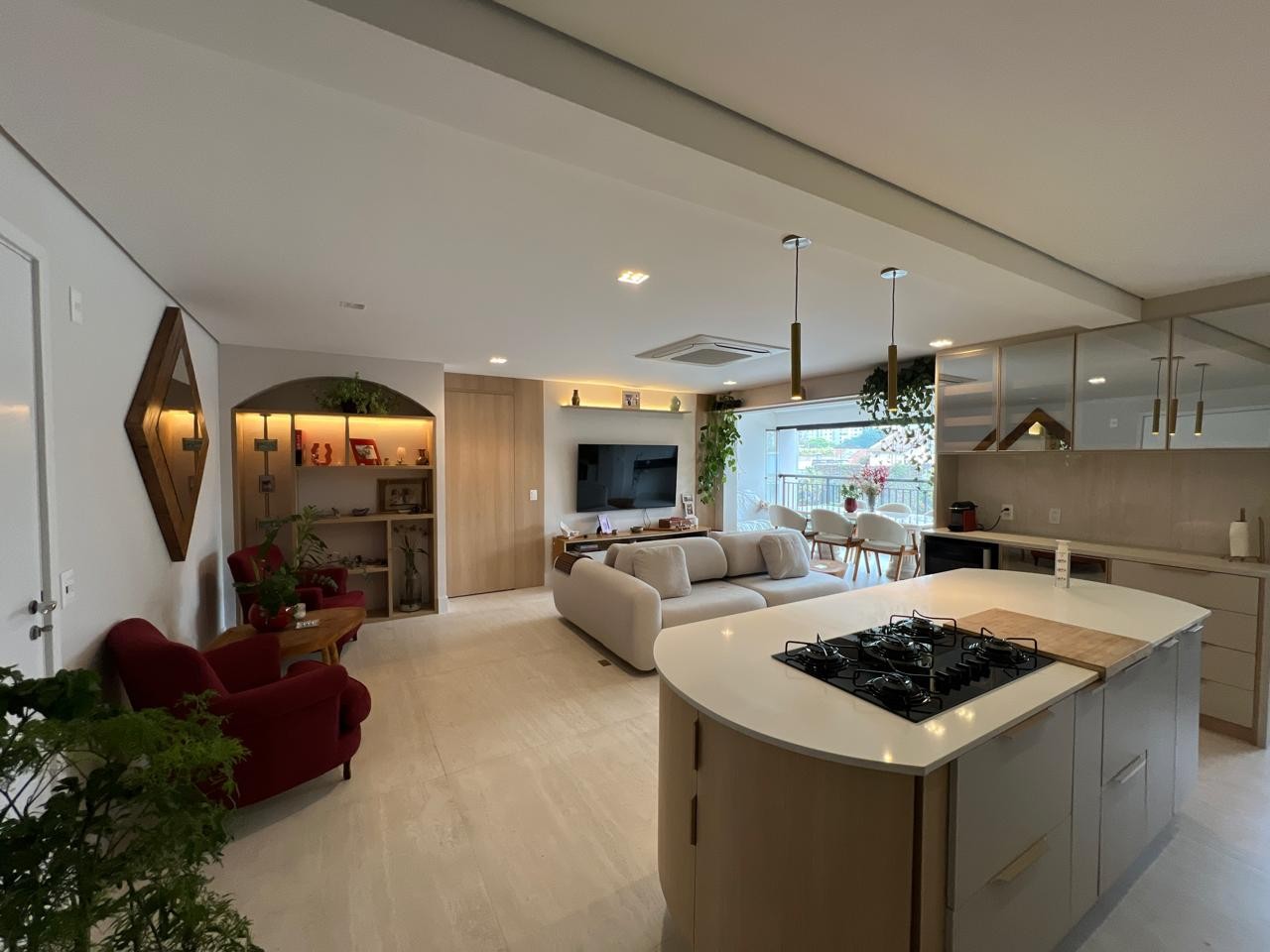 Apartamento à venda com 2 quartos, 3 banheiros, 2 vagas e 130m² no Brooklin Paulista, São Paulo — foto principal