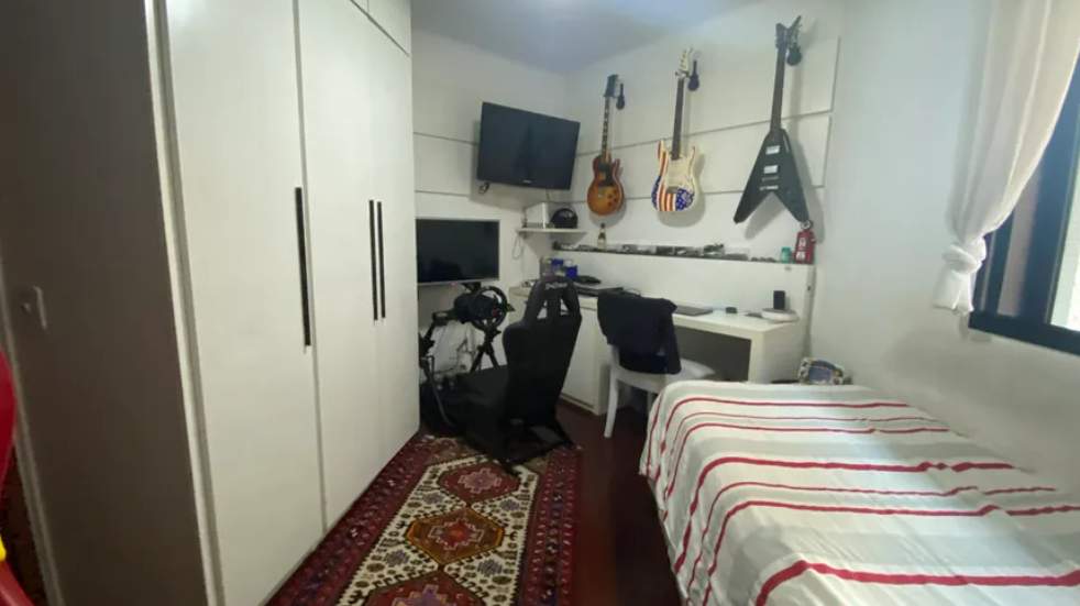Apartamento à venda com 4 quartos, 3 suítes, 2 vagas e 142m² no Itaim Bibi, São Paulo (SP) — foto 9 de 23