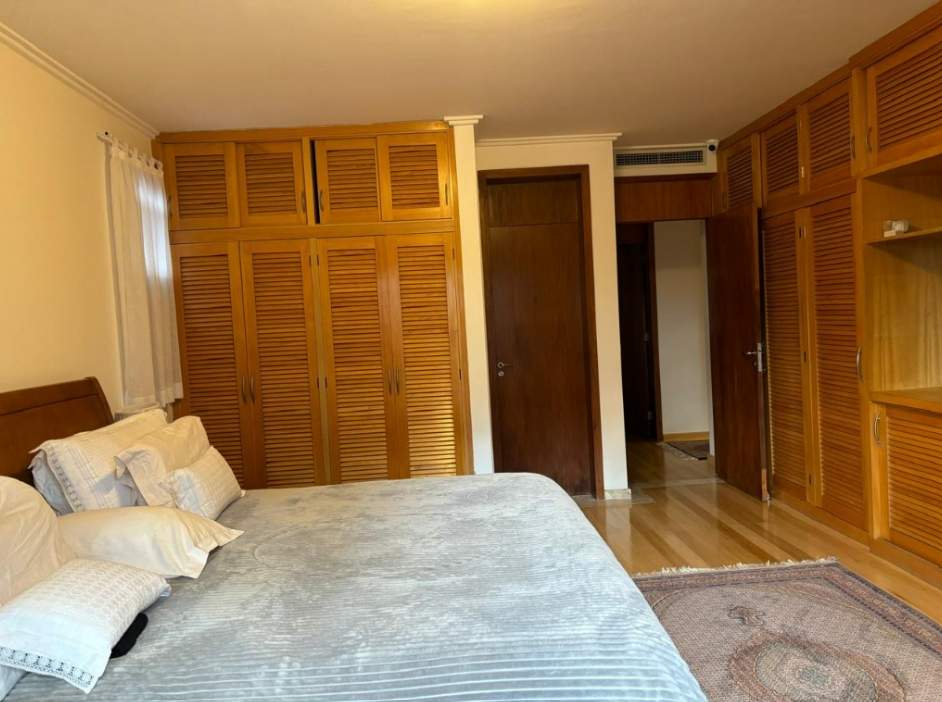 Apartamento para alugar com 4 quartos, 4 suítes, 7 vagas e 276m² no Campo Belo, São Paulo (SP) — foto 15 de 24