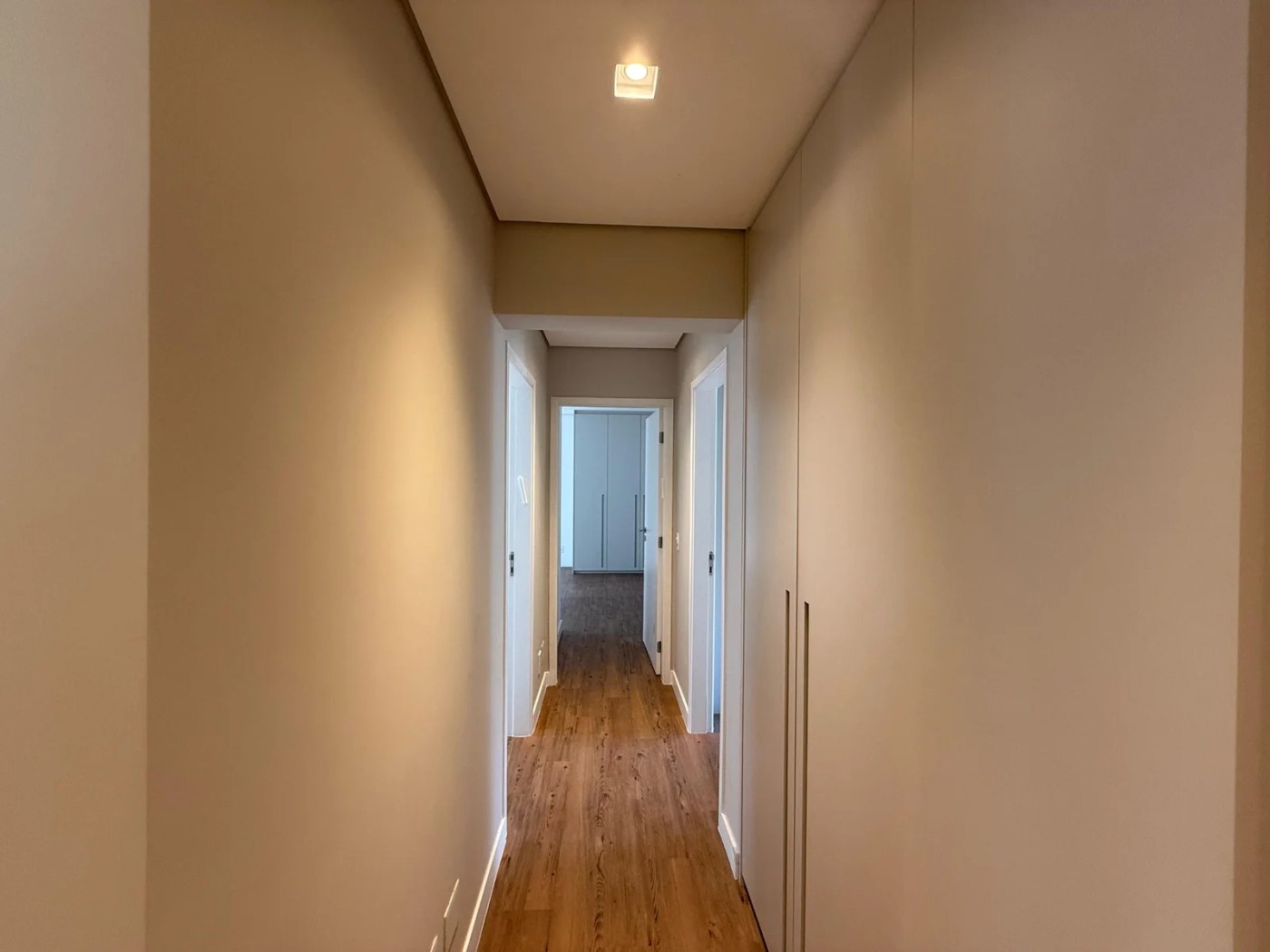 Apartamento à venda com 3 quartos, 3 suítes, 2 vagas e 226m² no Jardim Paulista, São Paulo (SP) — foto 19 de 24