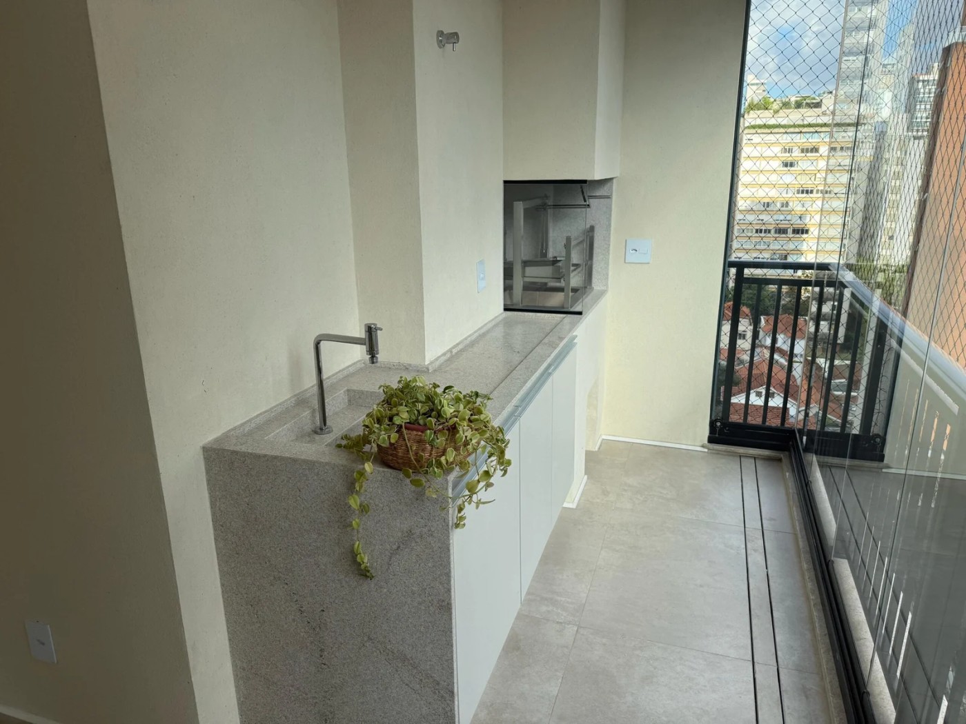 Apartamento à venda com 3 quartos, 3 suítes, 2 vagas e 226m² no Jardim Paulista, São Paulo (SP) — foto 10 de 24