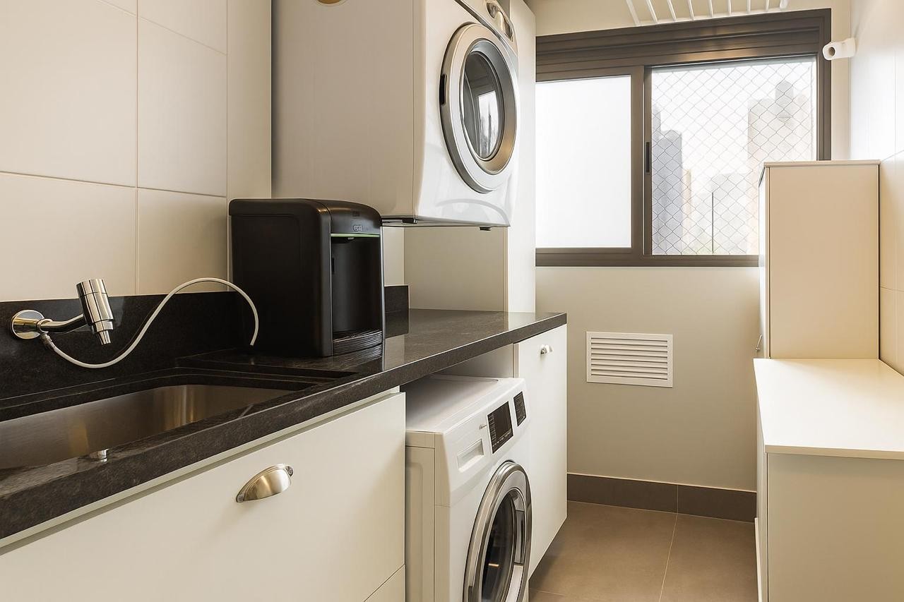 Apartamento à venda com 3 quartos, 2 suítes, 2 vagas e 134m² no Vila Nova Conceição, São Paulo (SP) — foto 28 de 30