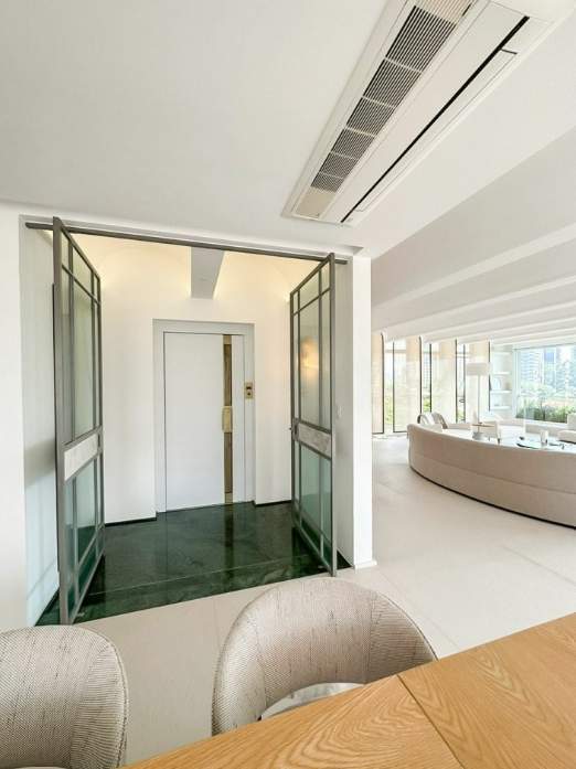 Apartamento à venda com 4 quartos, 4 suítes, 4 vagas e 346m² no Vila Cordeiro, São Paulo (SP) — foto 18 de 28