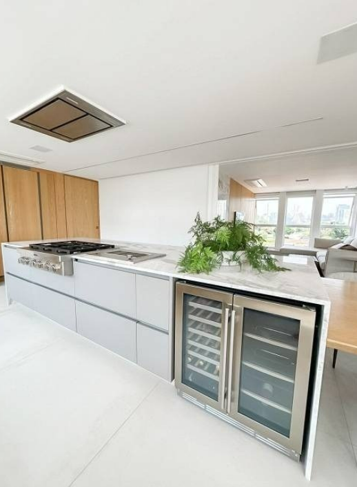 Apartamento à venda com 4 quartos, 4 suítes, 4 vagas e 346m² no Vila Cordeiro, São Paulo (SP) — foto 10 de 28