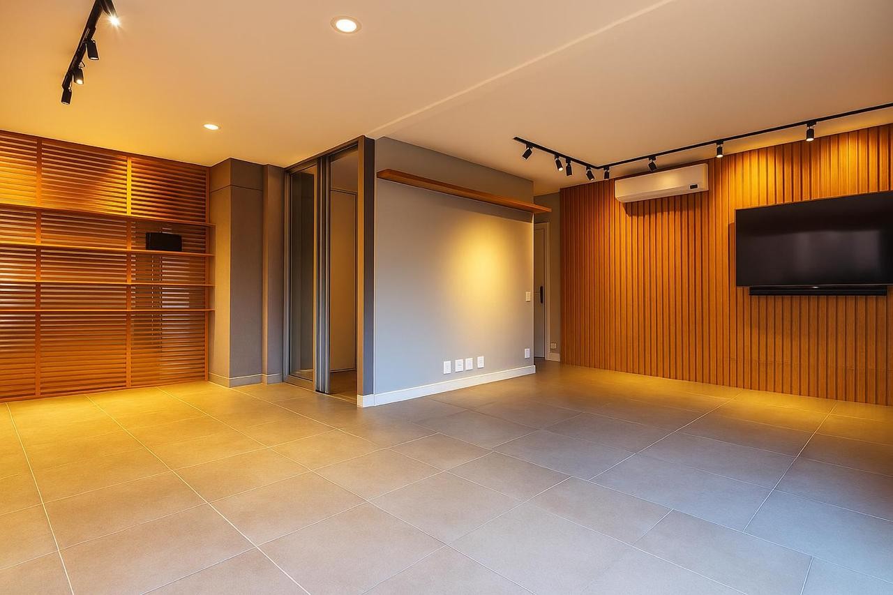 Apartamento para alugar com 3 quartos, 2 suítes, 2 vagas e 134m² no Vila Nova Conceição, São Paulo (SP) — foto 5 de 30