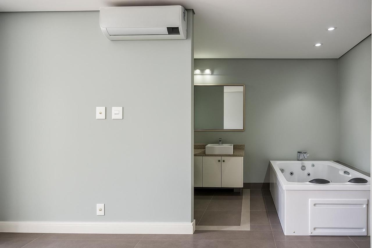 Apartamento para alugar com 3 quartos, 2 suítes, 2 vagas e 134m² no Vila Nova Conceição, São Paulo (SP) — foto 18 de 30