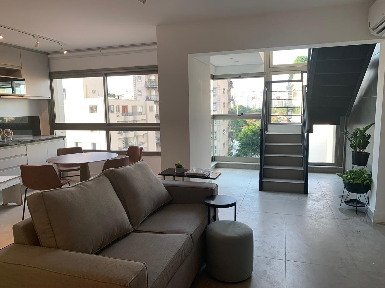 Cobertura à venda com 2 quartos, 1 suíte, 2 vagas e 85m² no Jardim Paulista, São Paulo (SP) — foto 2 de 25