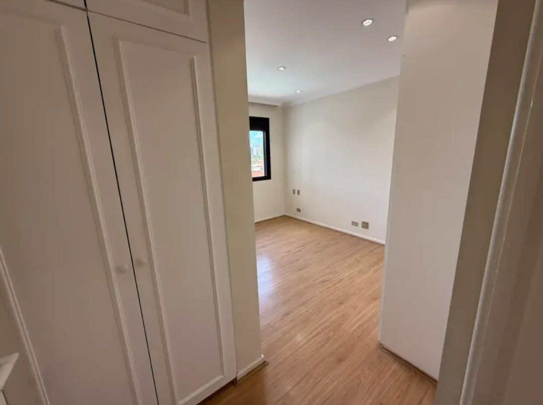 Apartamento à venda com 4 quartos, 3 suítes, 3 vagas e 216m² no Cidade Monções, São Paulo (SP) — foto 18 de 20