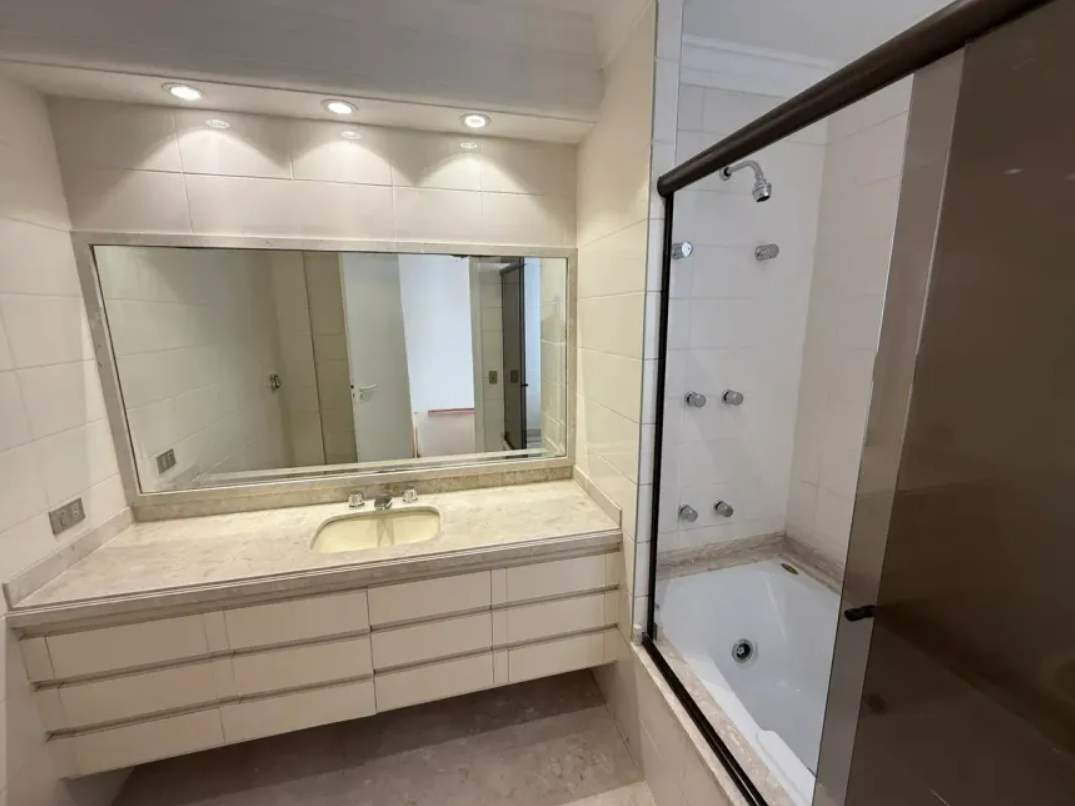 Apartamento para alugar com 4 quartos, 3 suítes, 3 vagas e 216m² no Cidade Monções, São Paulo (SP) — foto 15 de 20