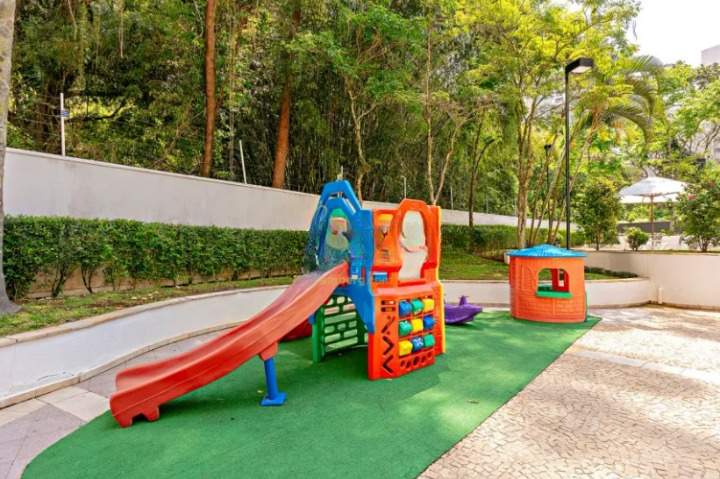 Apartamento à venda com 2 quartos, 2 suítes, 2 vagas e 210m² no Jardim Fonte do Morumbi, São Paulo (SP) — foto 28 de 30