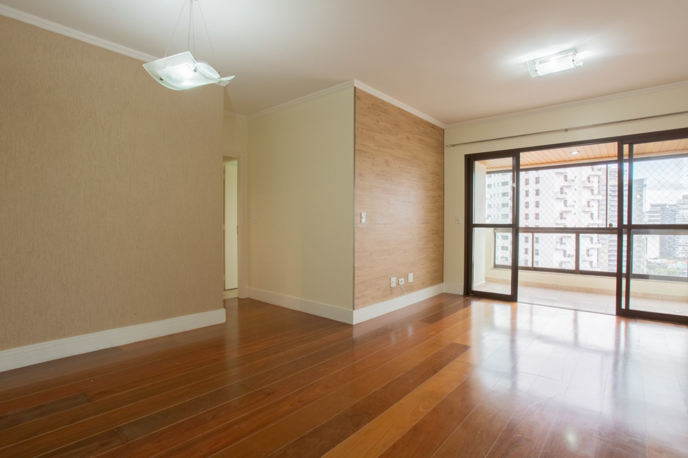 Apartamento à venda com 3 quartos, 1 suíte, 2 vagas e 102m² no Vila Nova Conceição, São Paulo (SP) — foto 3 de 30