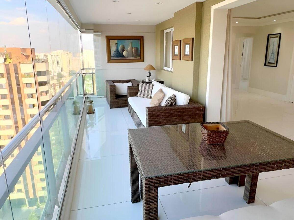 Apartamento à venda com 3 quartos, 3 suítes, 2 vagas e 119m² no Vila Andrade, São Paulo (SP) — foto 2 de 23