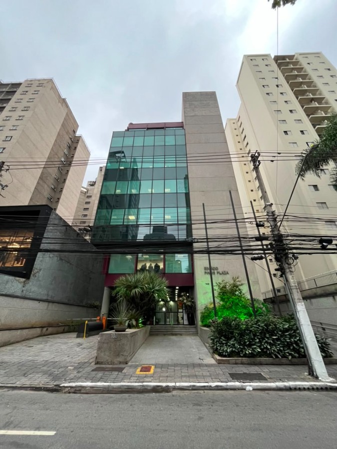 Comercial para alugar com 53 vagas e 4093m² no Vila Olímpia, São Paulo — foto principal