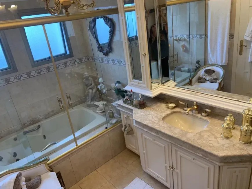 Apartamento à venda com 3 quartos, 3 suítes, 3 vagas e 165m² no Vila Suzana, São Paulo (SP) — foto 9 de 25