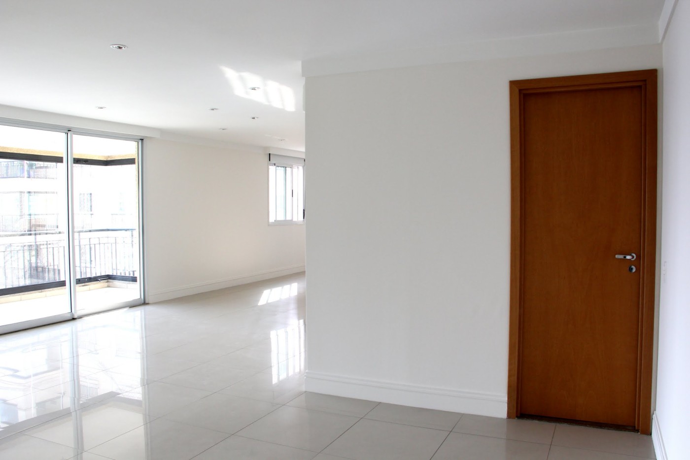 Apartamento à venda com 3 quartos, 3 suítes, 4 vagas e 218m² no Brooklin Paulista, São Paulo (SP) — foto 7 de 30