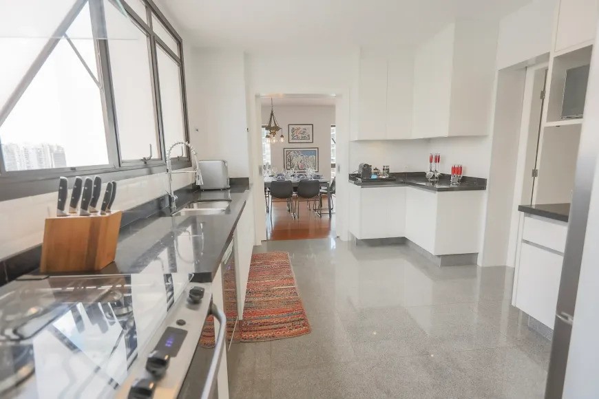 Apartamento à venda com 3 quartos, 3 suítes, 3 vagas e 227m² no Cidade Monções, São Paulo (SP) — foto 10 de 20