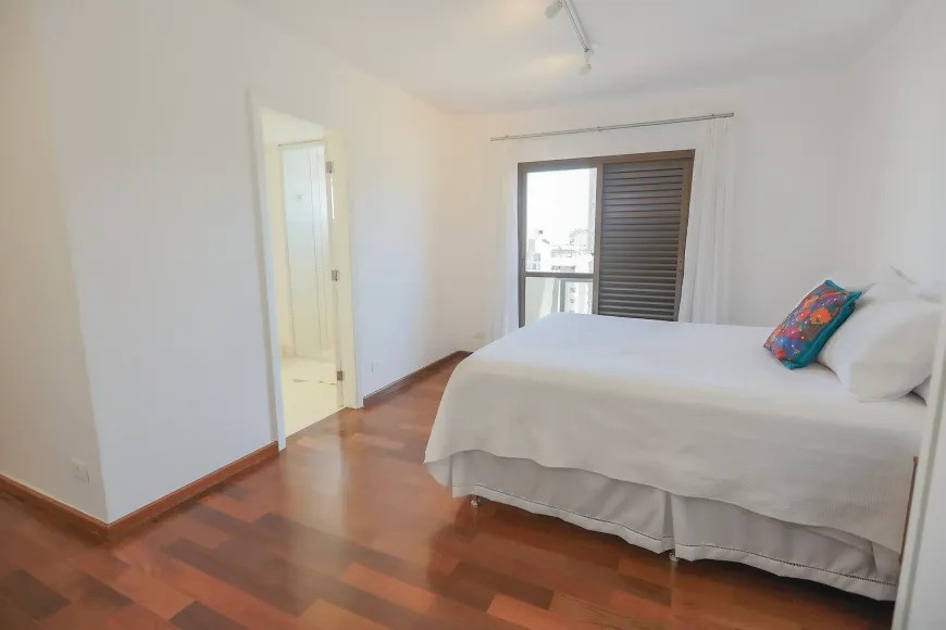 Apartamento à venda com 3 quartos, 3 suítes, 3 vagas e 227m² no Cidade Monções, São Paulo (SP) — foto 15 de 20